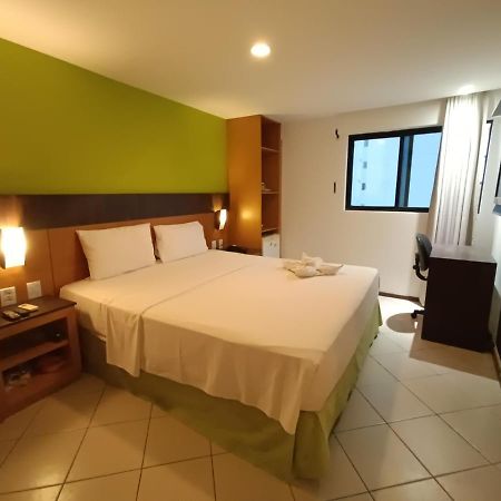 Suite Acolhedora Em Hotel Natal Bagian luar foto